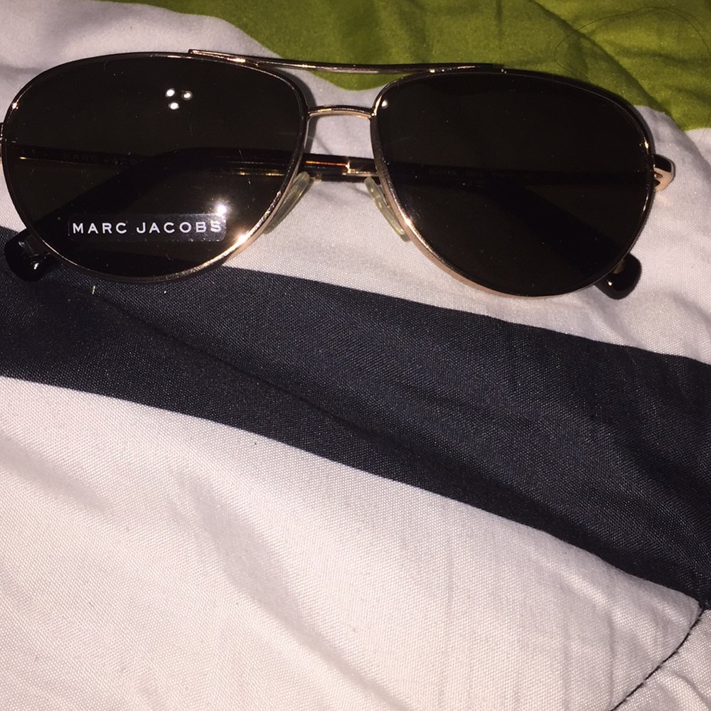 Marc Jacobs shades